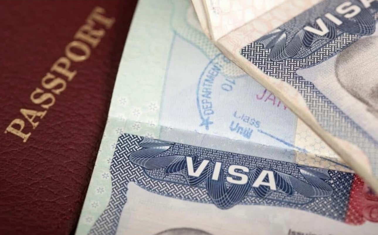 Denegación de visado — pasaporte y documentos de visado